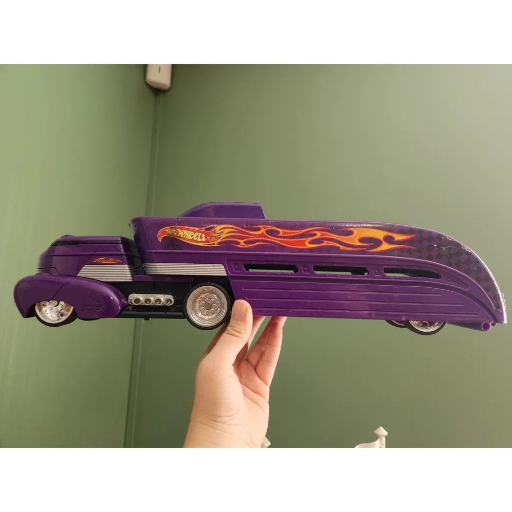 Hot Wheels 2002 Purple Big Rig Car Carrier Semi Truck Mattel Transporter 19